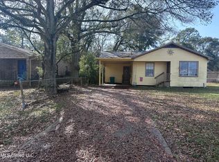 2110 Cleveland Ave, Pascagoula, MS 39567