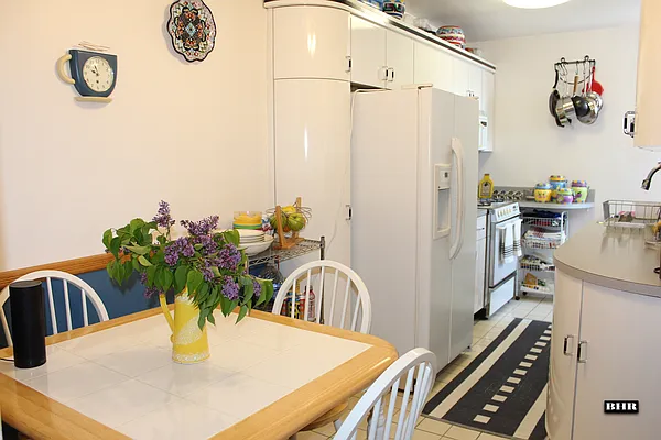 Sold by Bright Horizons Realty | media 25