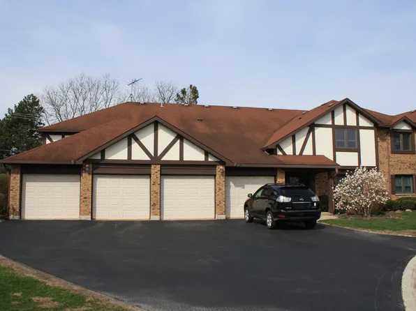 538 Banyon Ln APT D, La Grange, IL 60525