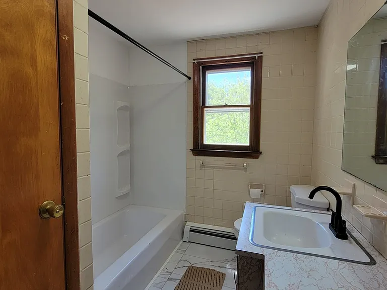 18 Parsonage Rd #1 — Photo 6