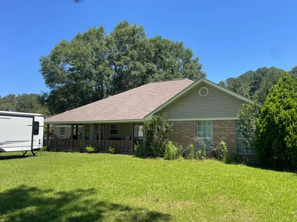 105 Mays Creek Rd, Foxworth, MS 39483