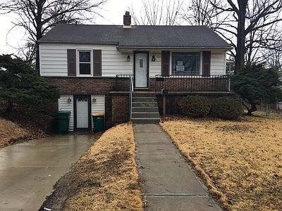 1st image of 572 Glorose Dr