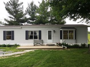 2940 Sunnyside Rd, Manheim, PA 17545