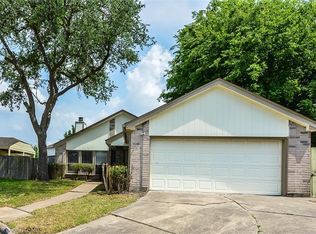 9502 Sharpcrest St, Houston, TX 77036