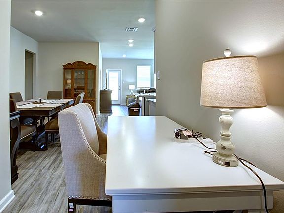 4th image of 5184 Clarkston Grove Dr