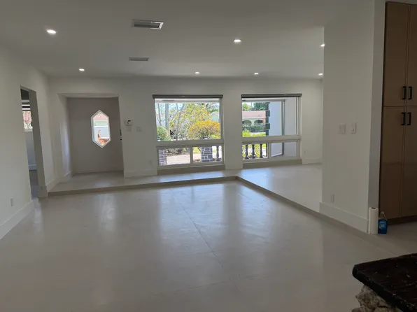 5421 Buchanan St, Hollywood, FL 33021