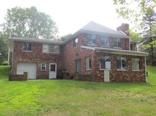 1618 Mull Rd, Tipton, MI 49287