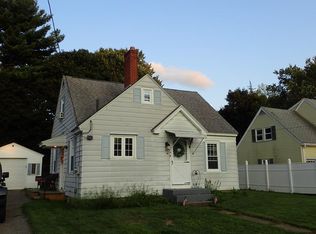 19 Myrtle Rd, Gardner, MA 01440