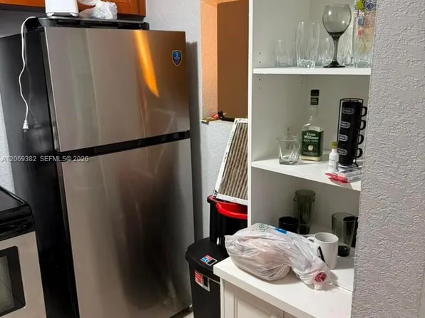 4251 NW 5th St APT 131, Fort Lauderdale, FL 33317