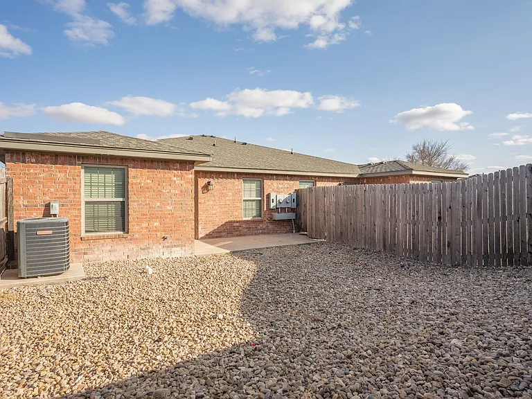 2 Windy Meadow Ln #A — Photo 18