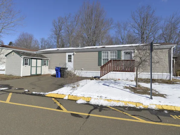 39 McQuillan Drive, Milford, CT 06460