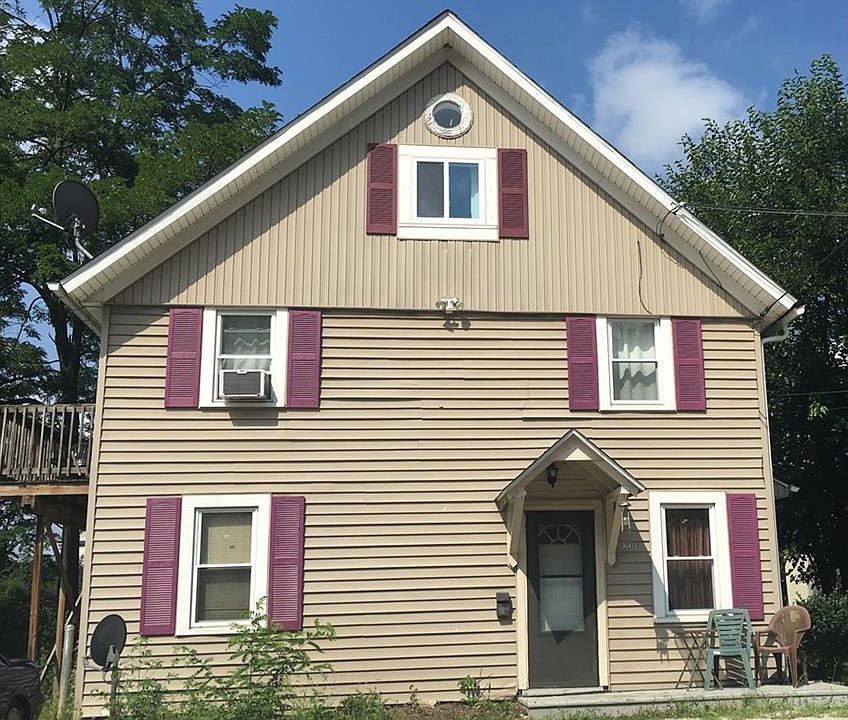 1st image of 231 S Vine St