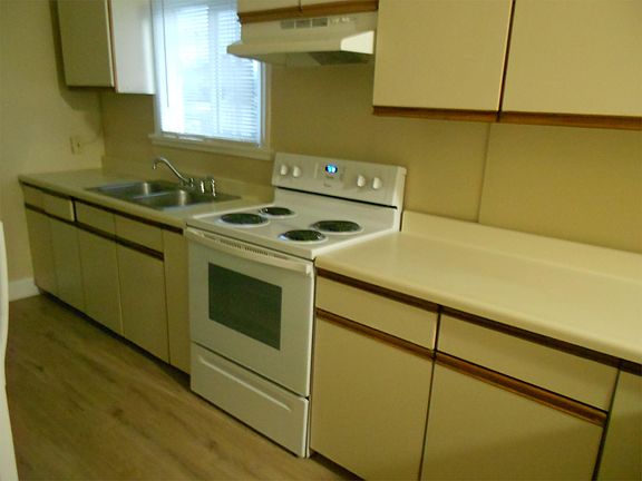 4th image of 1631 21st Ave #A