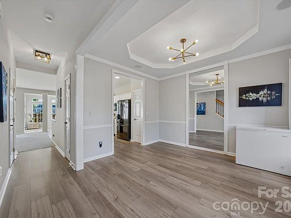 3rd image of 2120 Mondo Ln