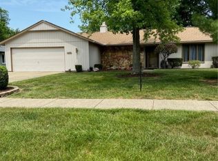 22398 Rock Creek Cir, Strongsville, OH 44149
