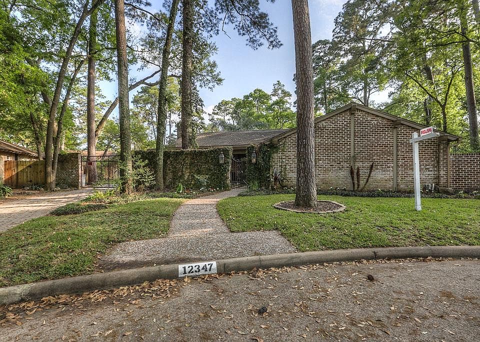 2nd image of 12347 Longworth Ln