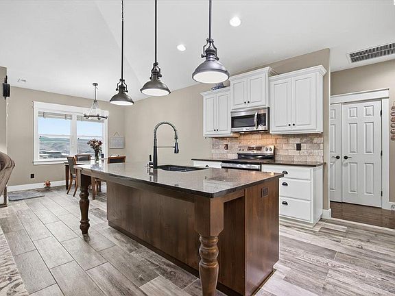 4th image of 74203 E Reata Rd