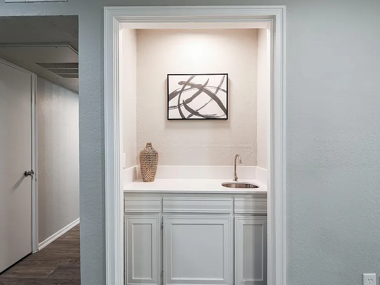 Wet Bar.