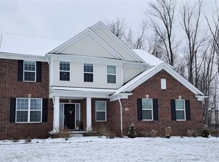 6364 Amber Ln, Grand Blanc, MI 48439
