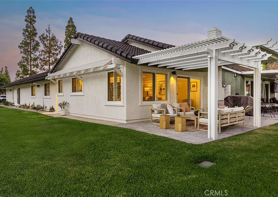 1st image of 24142 Minnetonka Ln