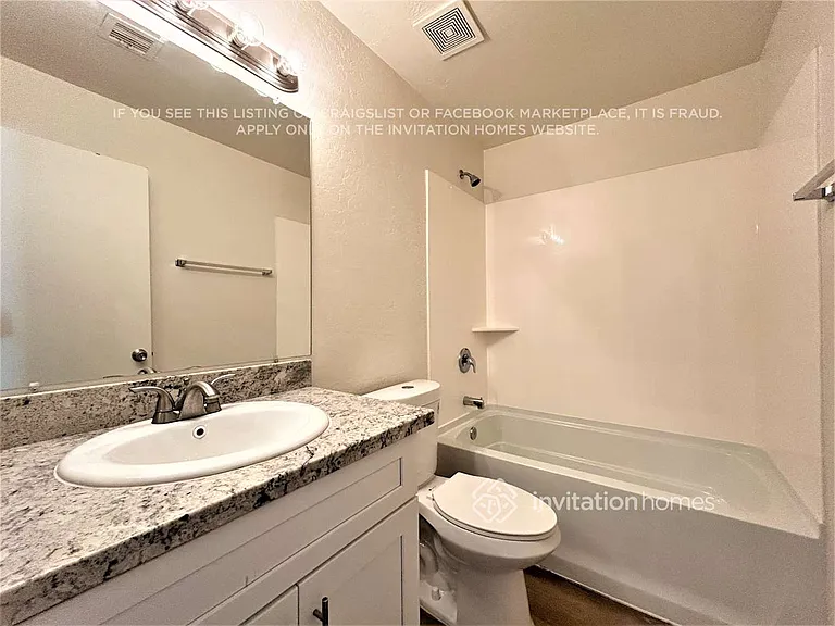12014 W Holly St — Photo 14