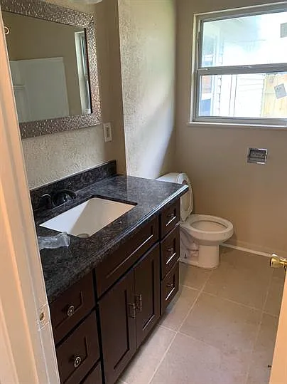 495 Smelker Avenue - 1 — Photo 4
