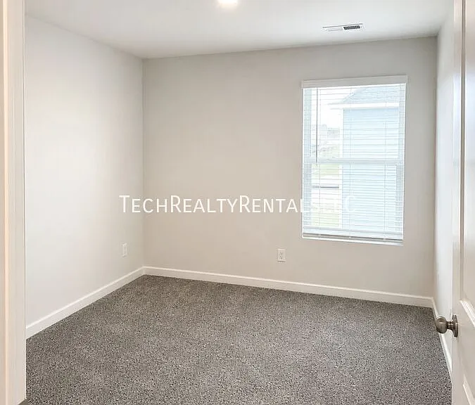 4419 Millennium Ave #1 — Photo 22
