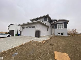 5502 60th St, Vegreville, AB T9C1P7