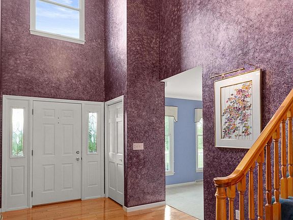 3rd image of 1690 Palomar Dr