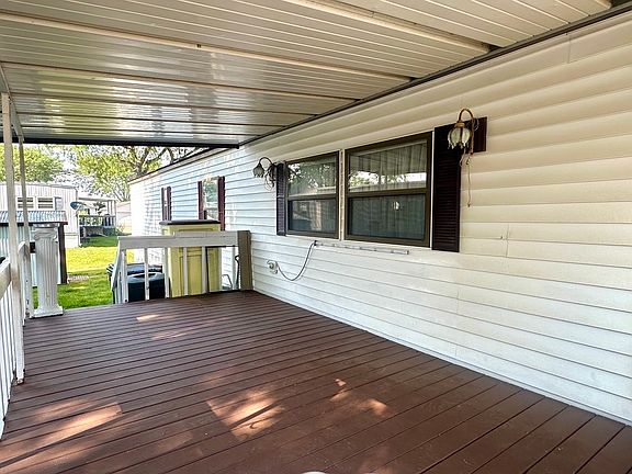 5th image of 3268 Meadow Dr