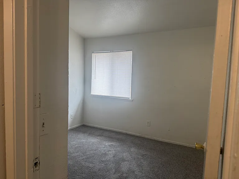 3372 W Shields Ave #101 — Photo 14
