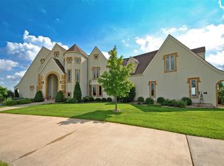 5231 NW North Pointe Dr, Topeka, KS 66618