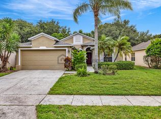9621 Myrtle Creek Ln, Orlando, FL 32832