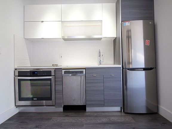 5th image of 609 Saint Johns Pl #1FC