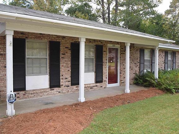 4th image of 1827 Bienville Dr