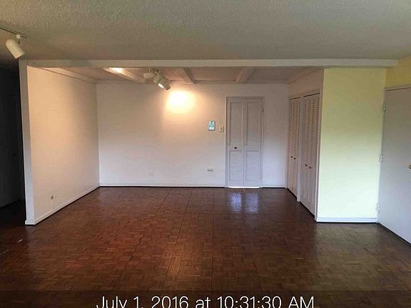 5th image of 2650 Central Dr APT 2S