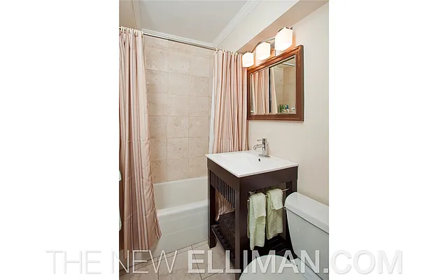 Rented by Douglas Elliman | media 21