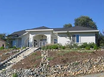 8 Moonshine Ct photo 1