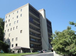 655 Whitaker Blvd W APT 701, Huntington, WV 25701