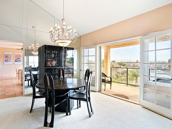 3rd image of 4214 Harbour Island Ln