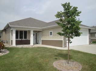 4550 65th St S, Fargo, ND 58104