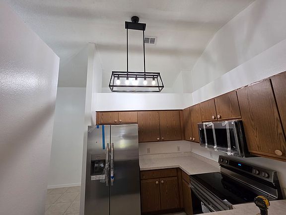 5th image of 1175 Jade East Ln