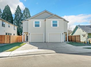 4369/4371 Kalmia St, Springfield, OR 97478