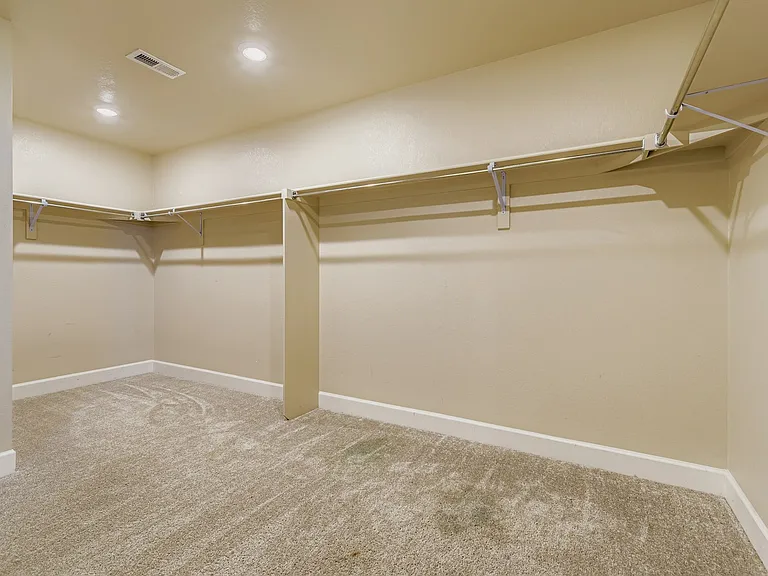 17944 Tree Sparrow Ave — Photo 23