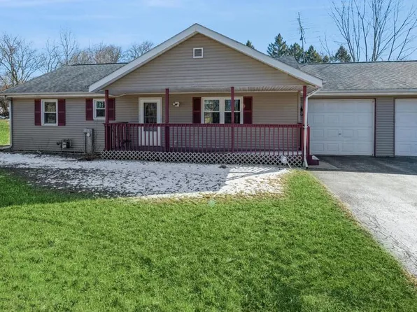 W5391 Kenosha DRIVE, Elkhorn, WI 53121