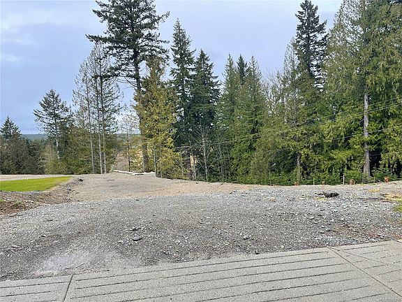 2nd image of 3330 Mission Rd