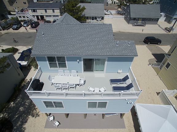 2nd image of 6 W Scott Dr