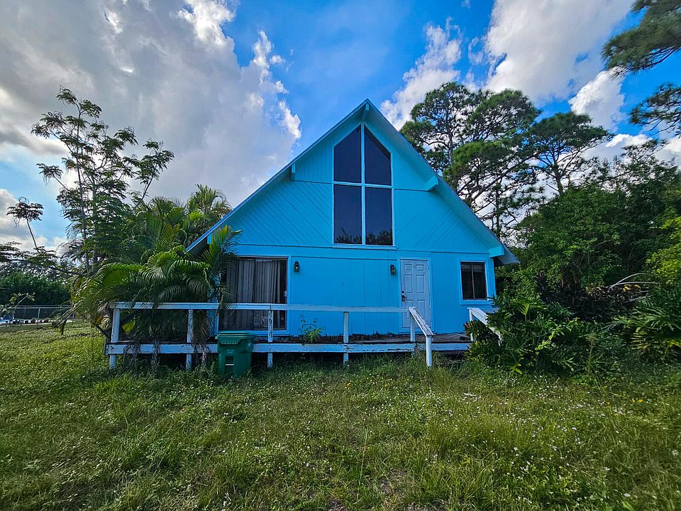 2nd image of 5607 Cassia Drive