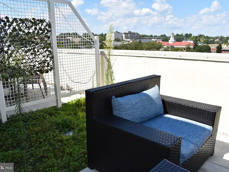 6803 Cameron #Penthouse 3 — Photo 17