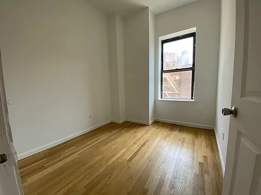 Rented by J PRESTON AND ASSOCIATES INC | media 20